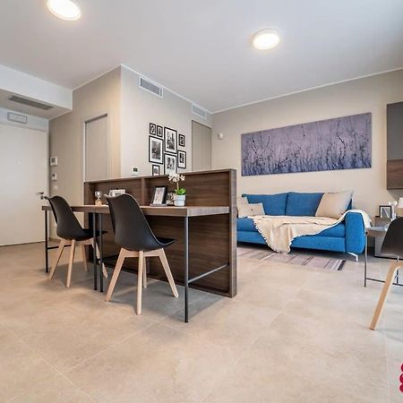 Apartamento Stilicone 15 - Luxury Apt 3D Milán Exterior foto